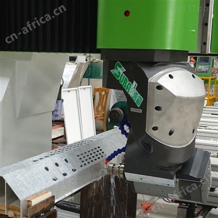 青岛速霸数控铝型材加工中心 轨道交通型材数控加工设备 铝型材加工中心生产商