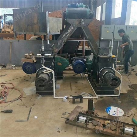 厂家直售 仿唐仿古瓦 小青瓦机  小型真空粘土砖瓦设备金辉型号多样