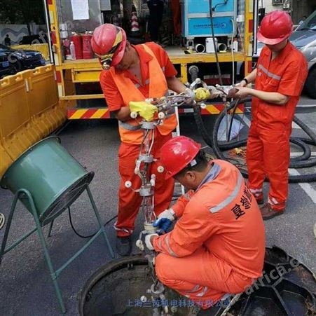 上海南汇管道局部渗漏非开挖光固化修复公司